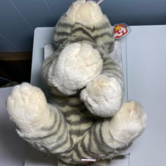 Silver Beanie Buddy - Picture 5 of 6